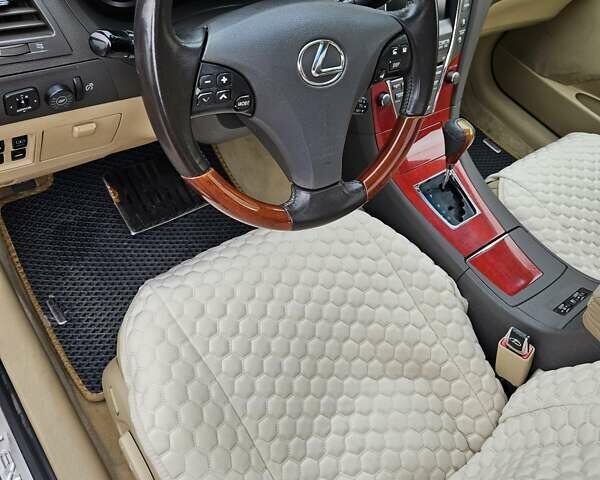 Черный Лексус ЕС, объемом двигателя 3.46 л и пробегом 241 тыс. км за 8400 $, фото 10 на Automoto.ua