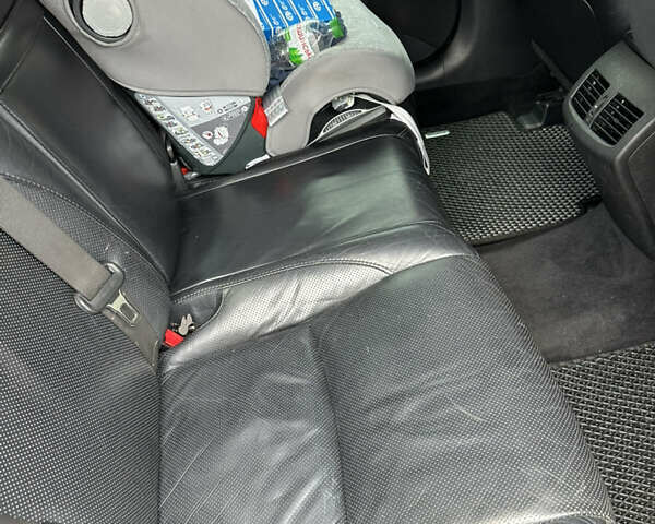 Черный Лексус ЕС, объемом двигателя 3.5 л и пробегом 300 тыс. км за 11000 $, фото 6 на Automoto.ua