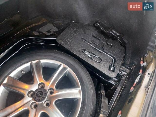 Чорний Лексус ЕС, об'ємом двигуна 3.46 л та пробігом 210 тис. км за 5990 $, фото 52 на Automoto.ua