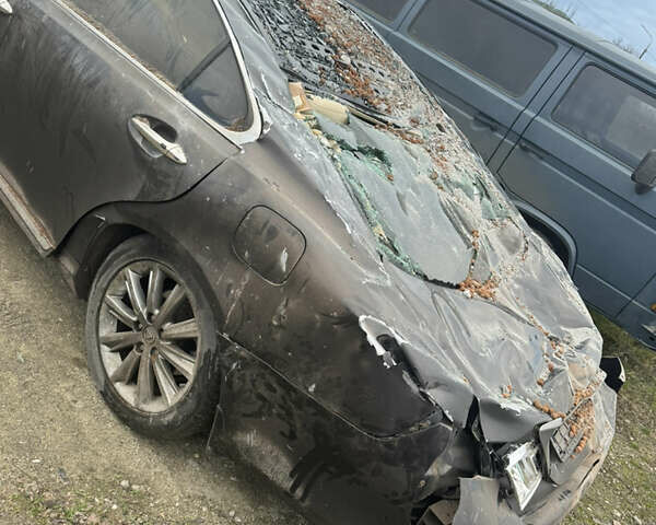 Черный Лексус ЕС, объемом двигателя 3.46 л и пробегом 187 тыс. км за 4000 $, фото 3 на Automoto.ua