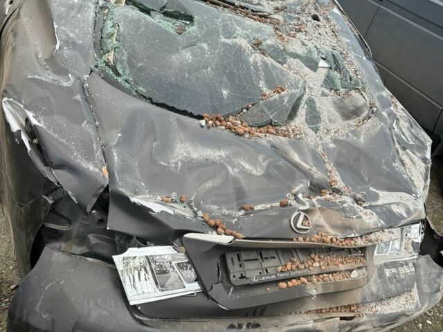 Черный Лексус ЕС, объемом двигателя 3.5 л и пробегом 187 тыс. км за 4000 $, фото 4 на Automoto.ua