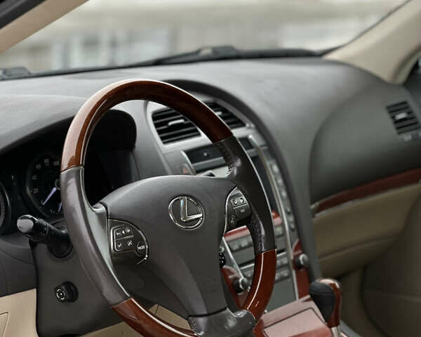 Чорний Лексус ЕС, об'ємом двигуна 3.46 л та пробігом 240 тис. км за 11750 $, фото 9 на Automoto.ua