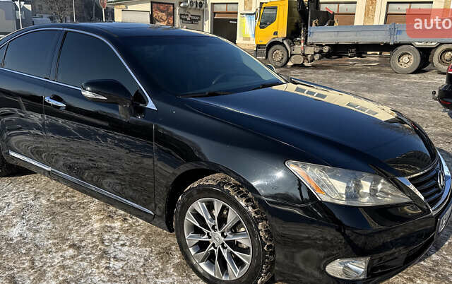 Чорний Лексус ЕС, об'ємом двигуна 3.5 л та пробігом 217 тис. км за 11000 $, фото 2 на Automoto.ua