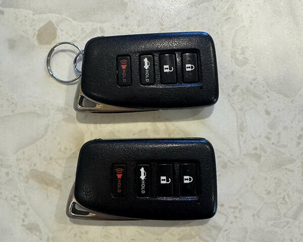 Чорний Лексус ЕС, об'ємом двигуна 2.49 л та пробігом 239 тис. км за 14600 $, фото 21 на Automoto.ua