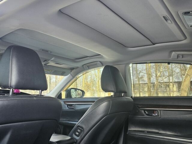 Черный Лексус ЕС, объемом двигателя 3.5 л и пробегом 286 тыс. км за 17500 $, фото 17 на Automoto.ua