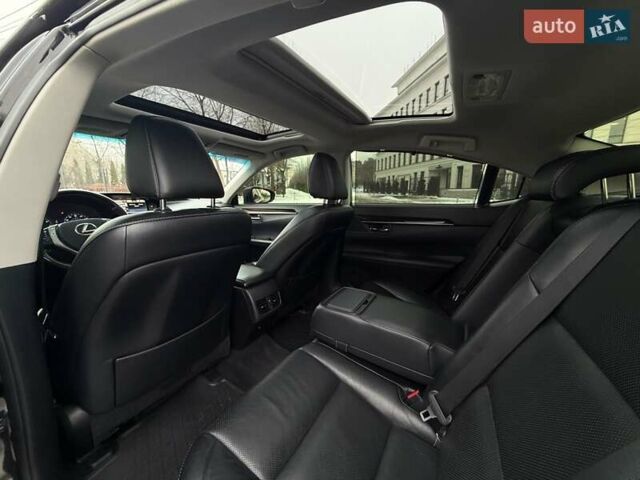 Черный Лексус ЕС, объемом двигателя 3.44 л и пробегом 170 тыс. км за 21000 $, фото 22 на Automoto.ua