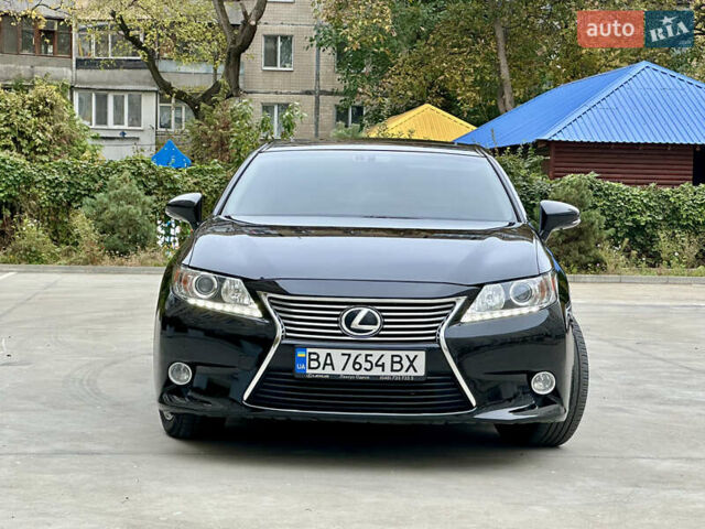 Черный Лексус ЕС, объемом двигателя 3.5 л и пробегом 234 тыс. км за 18000 $, фото 3 на Automoto.ua
