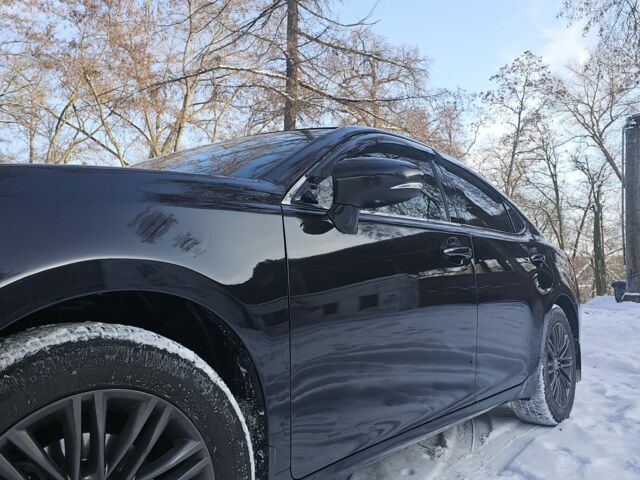 Черный Лексус ЕС, объемом двигателя 3.5 л и пробегом 286 тыс. км за 17500 $, фото 2 на Automoto.ua