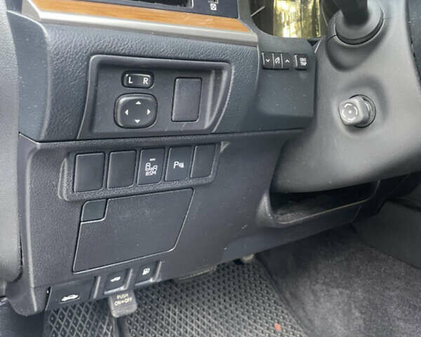 Чорний Лексус ЕС, об'ємом двигуна 0 л та пробігом 152 тис. км за 16200 $, фото 11 на Automoto.ua