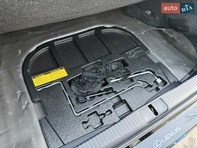 Чорний Лексус ЕС, об'ємом двигуна 3.5 л та пробігом 170 тис. км за 18800 $, фото 43 на Automoto.ua