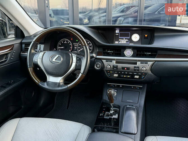 Чорний Лексус ЕС, об'ємом двигуна 3.5 л та пробігом 170 тис. км за 18800 $, фото 20 на Automoto.ua