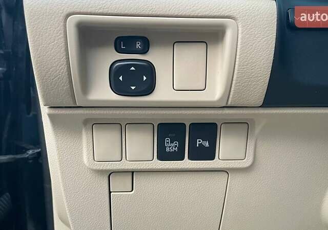 Лексус ЕС 2013 в Киеве на Automoto.ua Черный Лексус ЕС, объемом двигателя 2.49 л и пробегом 283 тыс. км за 17990 $, фото 12 на Automoto.ua