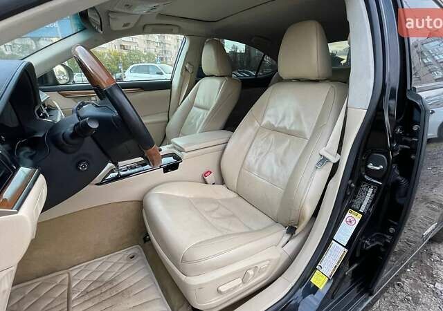 Лексус ЕС 2013 в Киеве на Automoto.ua Черный Лексус ЕС, объемом двигателя 2.49 л и пробегом 283 тыс. км за 17990 $, фото 6 на Automoto.ua