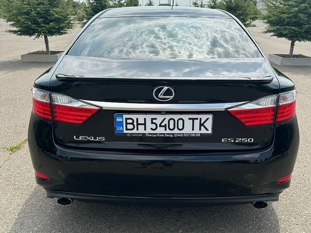 Чорний Лексус ЕС, об'ємом двигуна 2.49 л та пробігом 200 тис. км за 17000 $, фото 4 на Automoto.ua