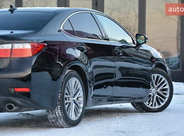 Чорний Лексус ЕС, об'ємом двигуна 3.5 л та пробігом 173 тис. км за 16800 $, фото 13 на Automoto.ua