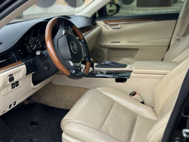 Чорний Лексус ЕС, об'ємом двигуна 2.5 л та пробігом 225 тис. км за 14999 $, фото 6 на Automoto.ua