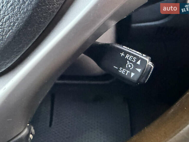 Чорний Лексус ЕС, об'ємом двигуна 3.5 л та пробігом 170 тис. км за 18800 $, фото 27 на Automoto.ua