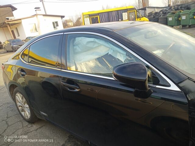 Черный Лексус ЕС, объемом двигателя 2.5 л и пробегом 270 тыс. км за 4800 $, фото 9 на Automoto.ua