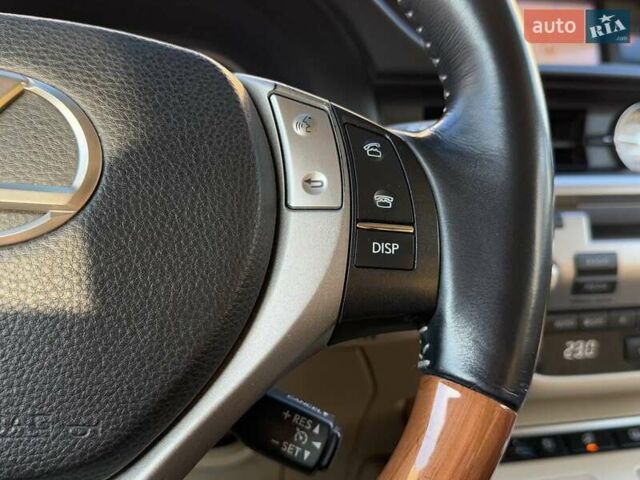 Чорний Лексус ЕС, об'ємом двигуна 2.49 л та пробігом 283 тис. км за 16490 $, фото 24 на Automoto.ua