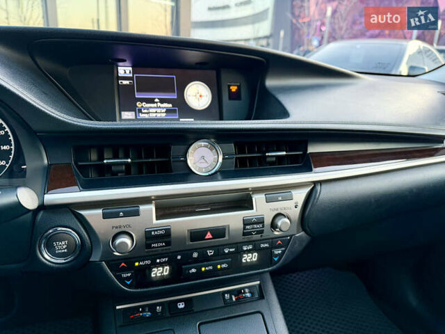 Чорний Лексус ЕС, об'ємом двигуна 3.5 л та пробігом 170 тис. км за 18800 $, фото 28 на Automoto.ua