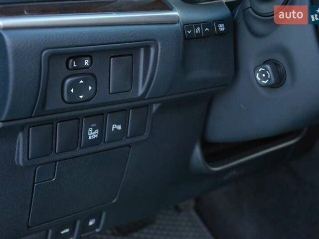 Чорний Лексус ЕС, об'ємом двигуна 3.5 л та пробігом 173 тис. км за 16800 $, фото 20 на Automoto.ua