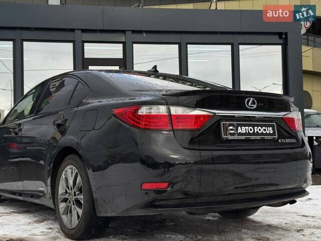 Чорний Лексус ЕС, об'ємом двигуна 2.49 л та пробігом 283 тис. км за 16490 $, фото 5 на Automoto.ua