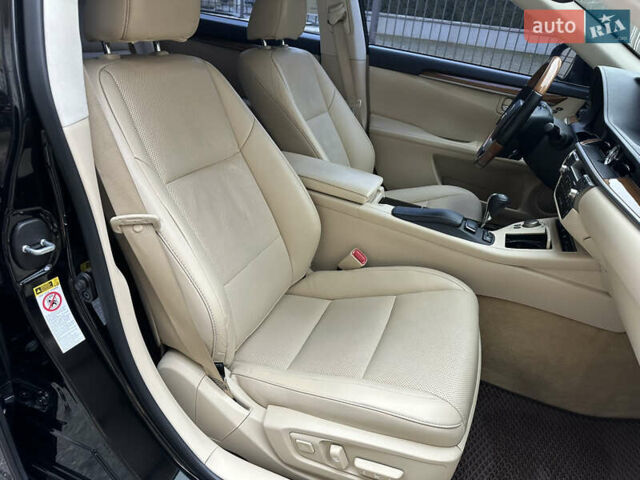 Черный Лексус ЕС, объемом двигателя 2.5 л и пробегом 196 тыс. км за 16300 $, фото 21 на Automoto.ua