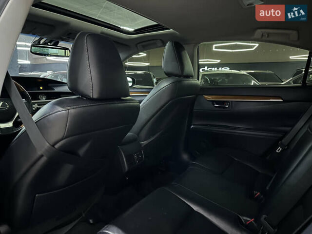 Лексус ЕС 2014 в Николаеве на Automoto.ua Черный Лексус ЕС, объемом двигателя 2.5 л и пробегом 160 тыс. км за 18999 $, фото 15 на Automoto.ua