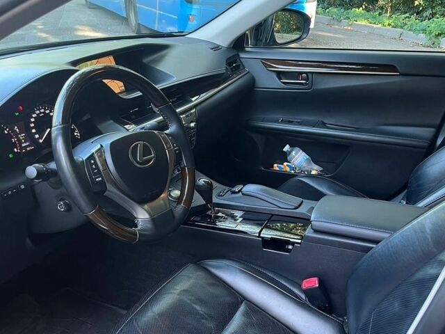 Чорний Лексус ЕС, об'ємом двигуна 0 л та пробігом 140 тис. км за 17400 $, фото 9 на Automoto.ua