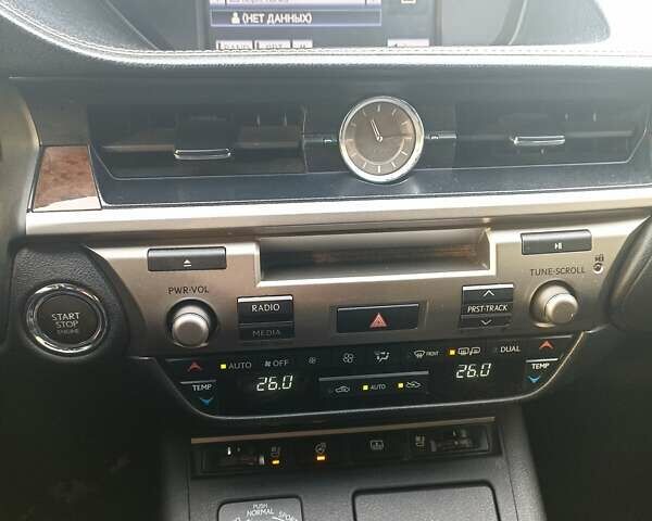 Черный Лексус ЕС, объемом двигателя 3.46 л и пробегом 184 тыс. км за 17200 $, фото 24 на Automoto.ua