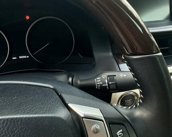 Черный Лексус ЕС, объемом двигателя 3.46 л и пробегом 95 тыс. км за 19400 $, фото 23 на Automoto.ua