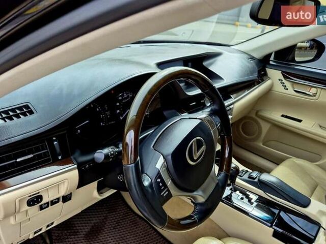 Черный Лексус ЕС, объемом двигателя 3.44 л и пробегом 171 тыс. км за 20600 $, фото 24 на Automoto.ua