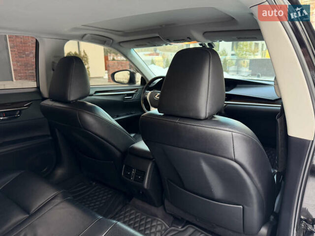 Чорний Лексус ЕС, об'ємом двигуна 3.44 л та пробігом 165 тис. км за 19500 $, фото 27 на Automoto.ua