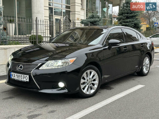 Черный Лексус ЕС, объемом двигателя 2.5 л и пробегом 196 тыс. км за 16300 $, фото 1 на Automoto.ua