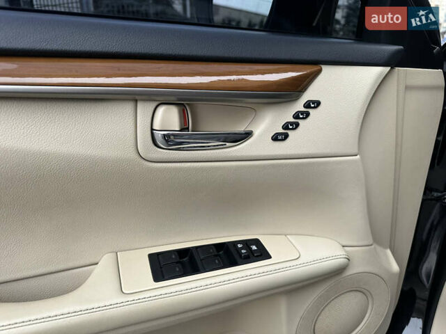 Черный Лексус ЕС, объемом двигателя 2.5 л и пробегом 196 тыс. км за 16300 $, фото 28 на Automoto.ua