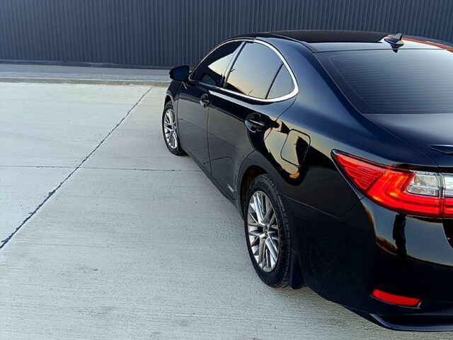 Черный Лексус ЕС, объемом двигателя 2.5 л и пробегом 18000 тыс. км за 20000 $, фото 3 на Automoto.ua