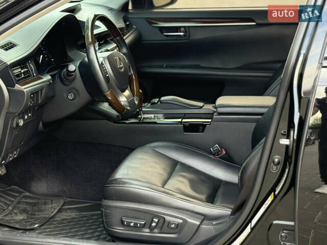 Черный Лексус ЕС, объемом двигателя 3.5 л и пробегом 155 тыс. км за 17900 $, фото 22 на Automoto.ua