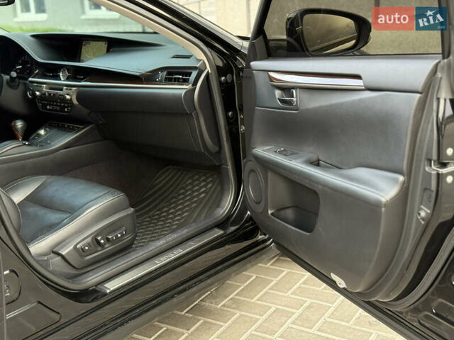 Черный Лексус ЕС, объемом двигателя 3.5 л и пробегом 155 тыс. км за 17900 $, фото 23 на Automoto.ua