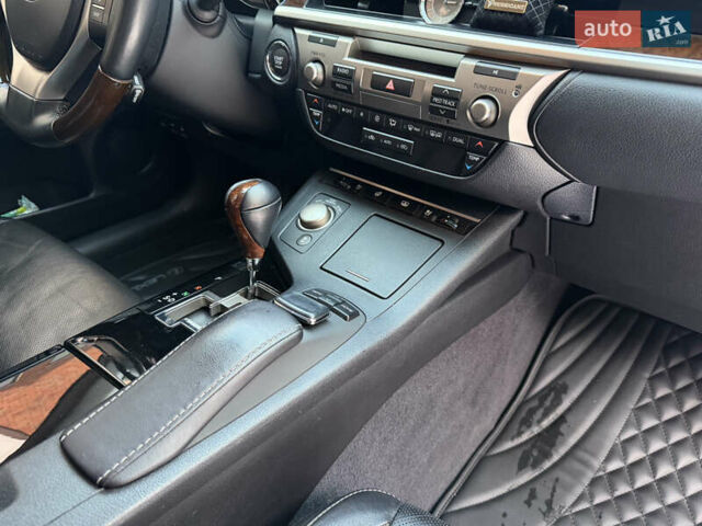 Чорний Лексус ЕС, об'ємом двигуна 3.44 л та пробігом 165 тис. км за 19500 $, фото 36 на Automoto.ua