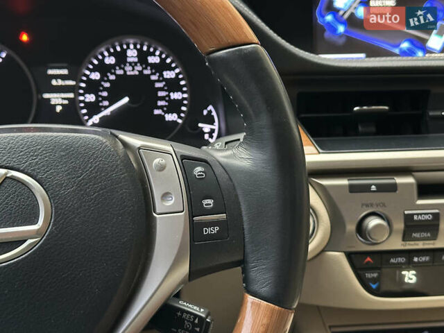 Черный Лексус ЕС, объемом двигателя 2.5 л и пробегом 196 тыс. км за 16300 $, фото 37 на Automoto.ua