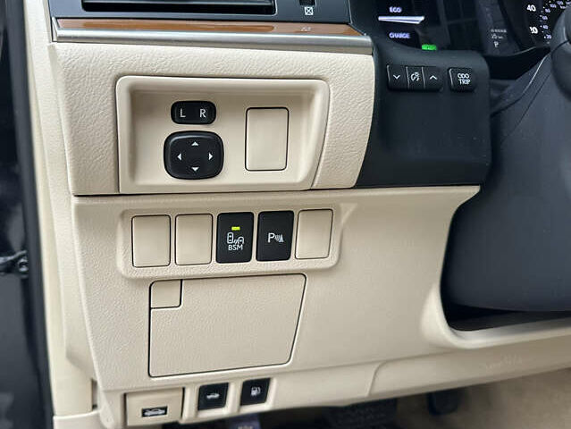 Черный Лексус ЕС, объемом двигателя 2.5 л и пробегом 196 тыс. км за 16300 $, фото 26 на Automoto.ua