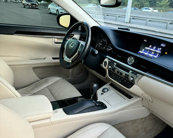 Черный Лексус ЕС, объемом двигателя 3.46 л и пробегом 95 тыс. км за 19400 $, фото 13 на Automoto.ua