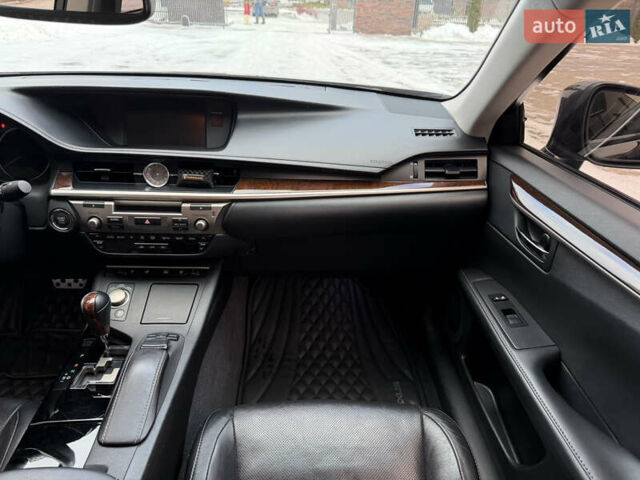 Чорний Лексус ЕС, об'ємом двигуна 3.44 л та пробігом 165 тис. км за 19500 $, фото 34 на Automoto.ua