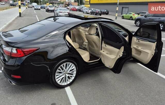 Черный Лексус ЕС, объемом двигателя 3.44 л и пробегом 171 тыс. км за 20600 $, фото 2 на Automoto.ua