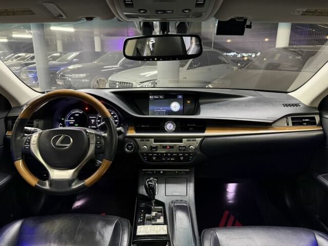 Черный Лексус ЕС, объемом двигателя 2.5 л и пробегом 115 тыс. км за 22900 $, фото 20 на Automoto.ua