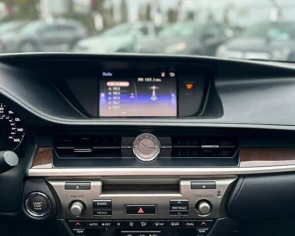 Чорний Лексус ЕС, об'ємом двигуна 3.46 л та пробігом 169 тис. км за 17500 $, фото 25 на Automoto.ua