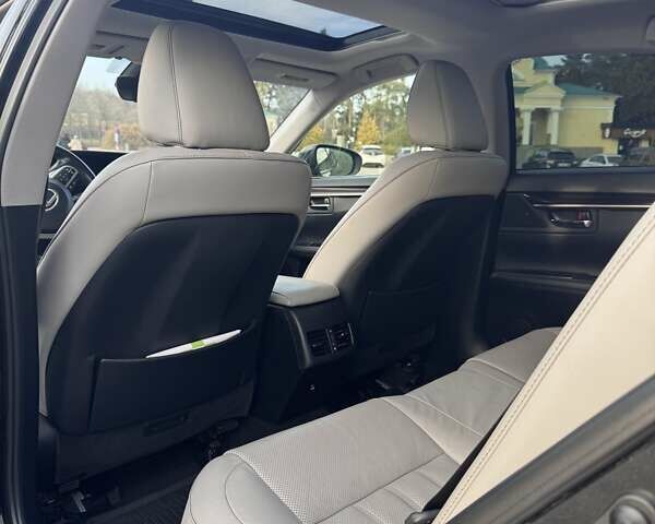 Чорний Лексус ЕС, об'ємом двигуна 3.5 л та пробігом 194 тис. км за 22500 $, фото 8 на Automoto.ua