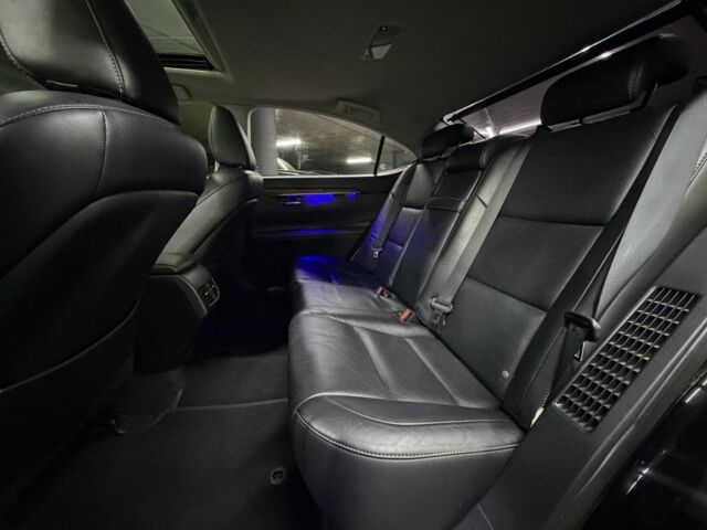 Черный Лексус ЕС, объемом двигателя 2.5 л и пробегом 115 тыс. км за 22900 $, фото 18 на Automoto.ua