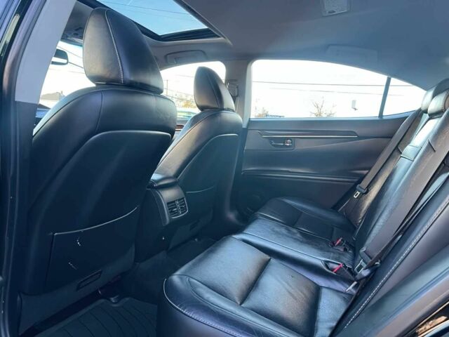 Черный Лексус ЕС, объемом двигателя 3.5 л и пробегом 71 тыс. км за 6200 $, фото 12 на Automoto.ua