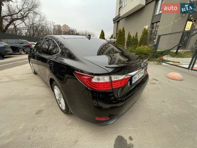 Черный Лексус ЕС, объемом двигателя 3.46 л и пробегом 173 тыс. км за 19000 $, фото 2 на Automoto.ua
